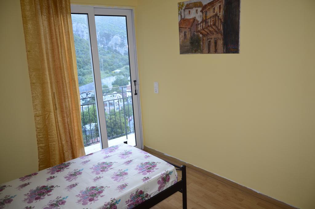 Poros Highest Hill & Sea View! Apartment Bagian luar foto